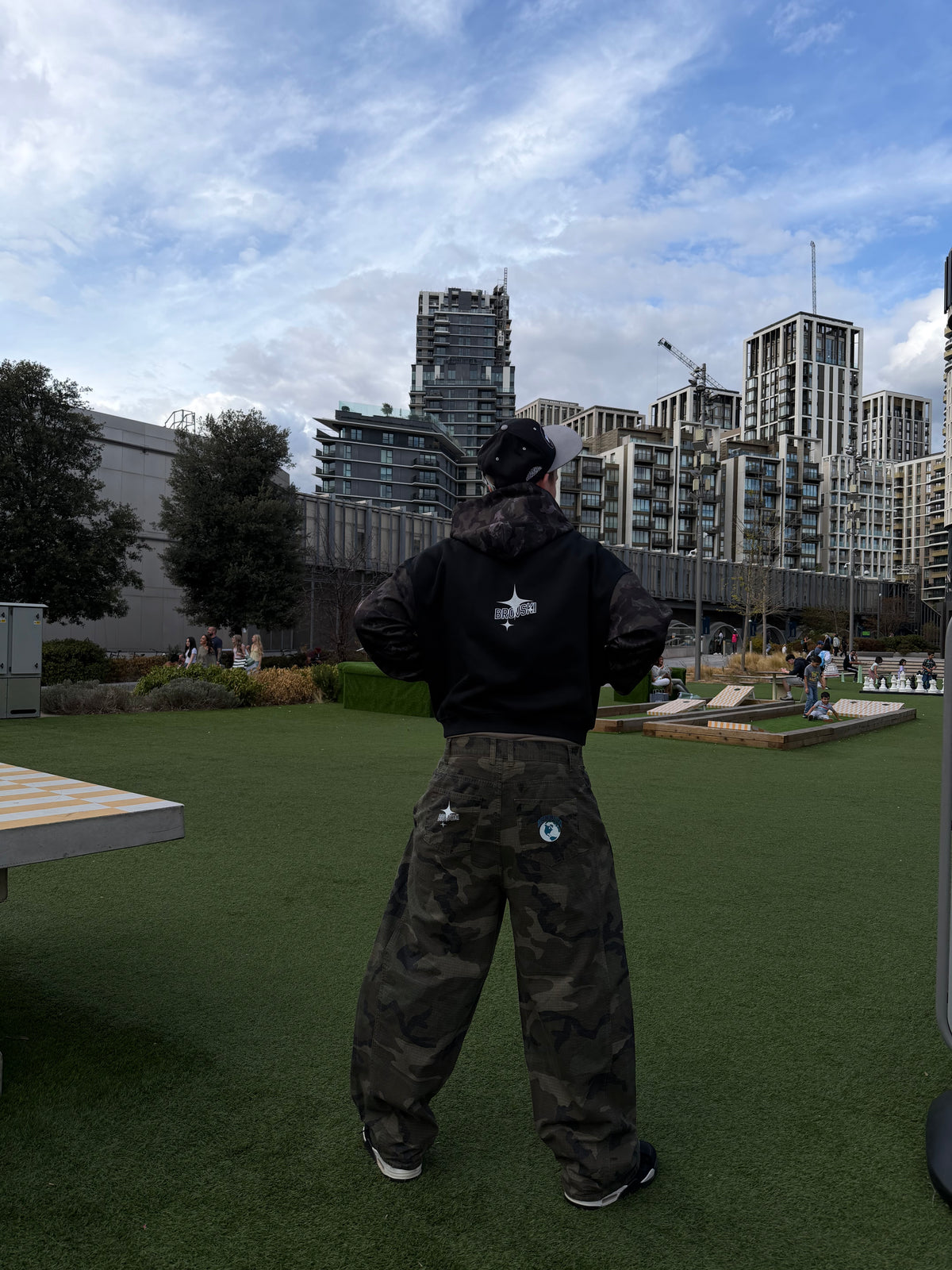Cargo Pants (Camo Green)