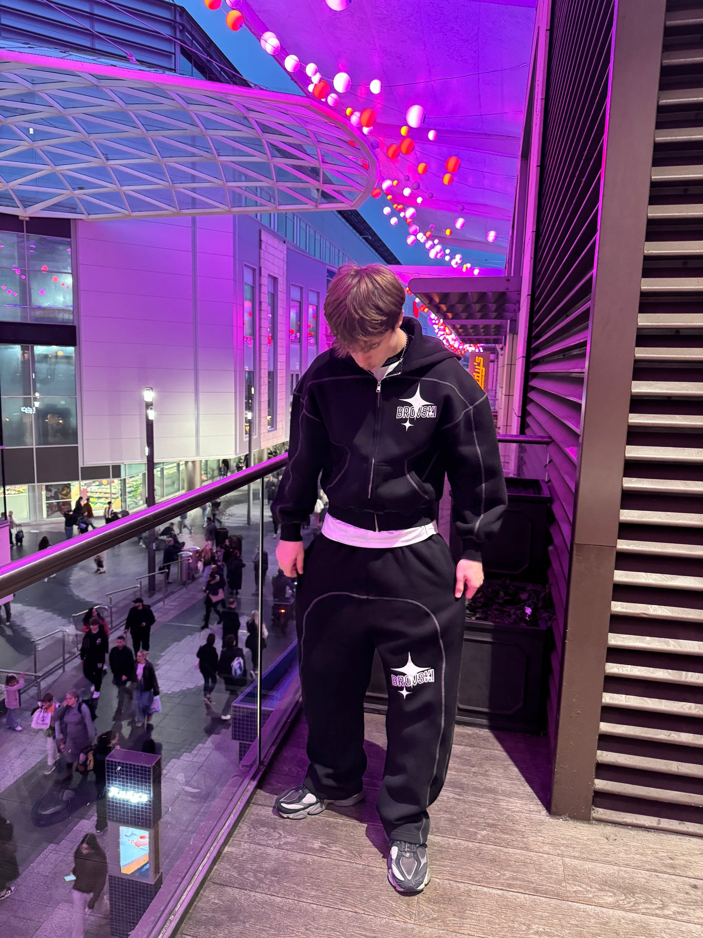 Contrast-Stitched Brovski Fleece Sweatpants